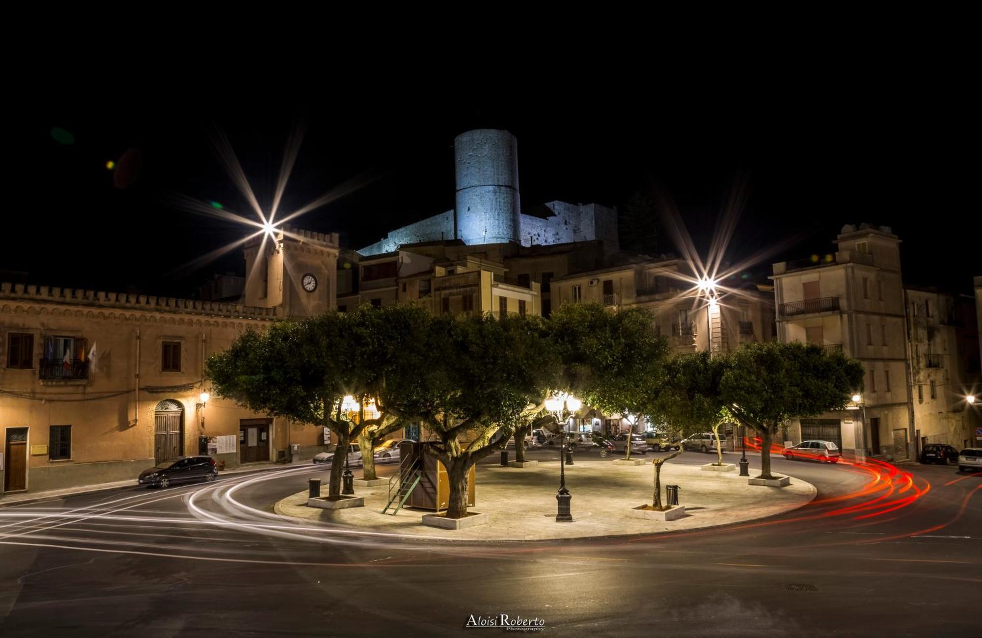 Holiday Home Castle Salemi - Casa Vacanze Exterior photo